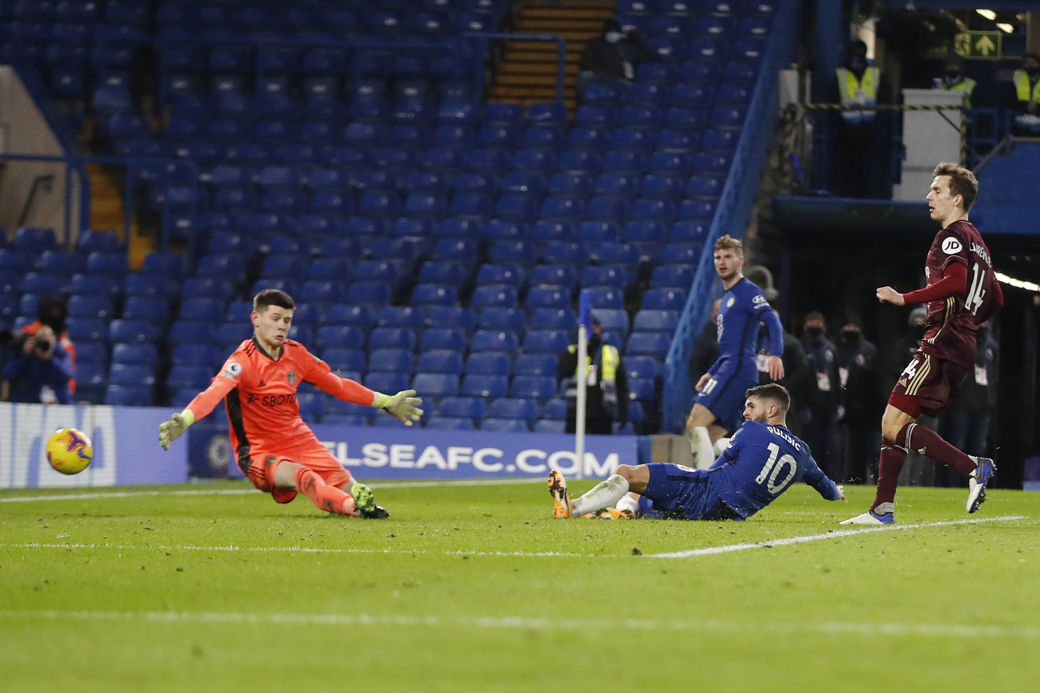 力与情报较 力与情报较